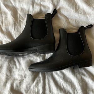 chelsea rain boots